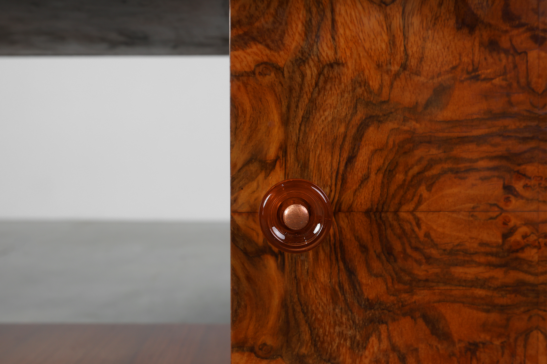 Belgian Art Deco Cabinet in Burl Veneer with Marble and Glass, circa 1930thumbnail